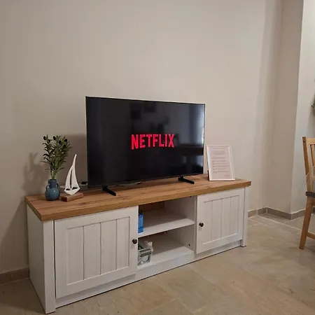 Elia 2 Apartamento