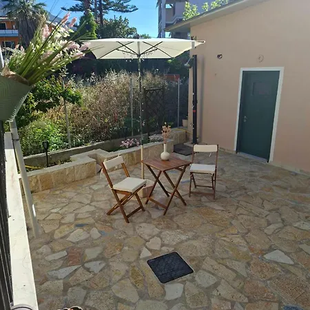 Elia 2 Apartamento *